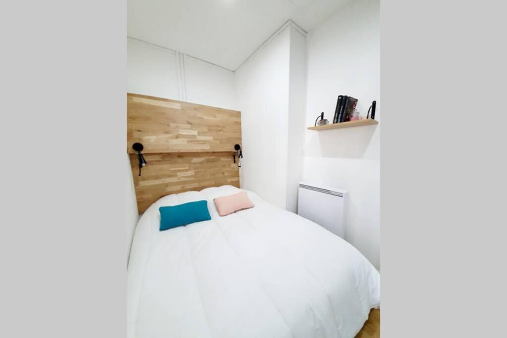 Appartement Lumineux Tout Confort De 33M2 Au Centre De 瓦讷 外观 照片